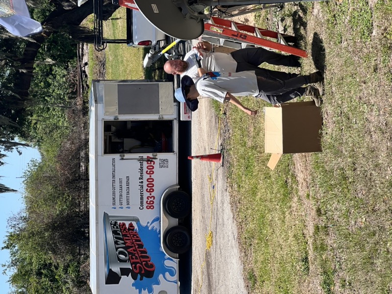 Vinyl gutter install Lakeland FL